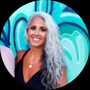 Meet your Posher, Posh